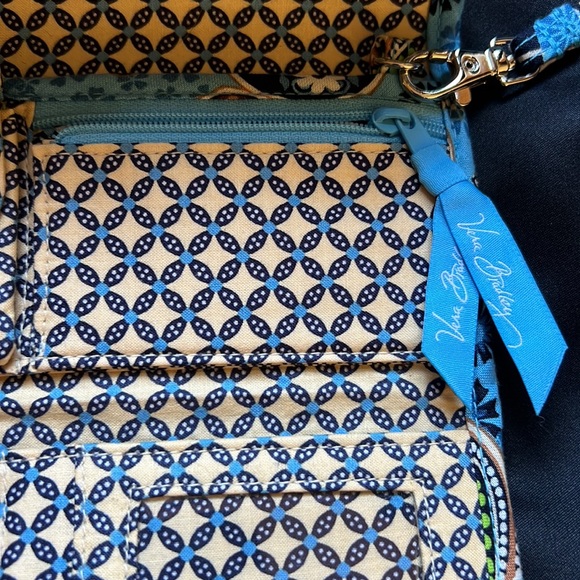 Vera Bradley 2009 Bali Blue Sleek Wallet Crossbody Clutch Purse - Picture 4 of 14